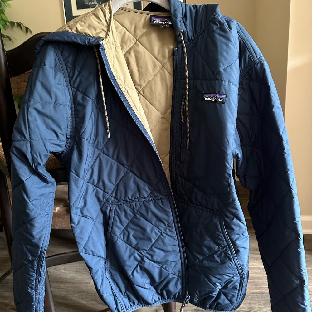 Men’s Small Patagonia Diamond Quilted Jacket